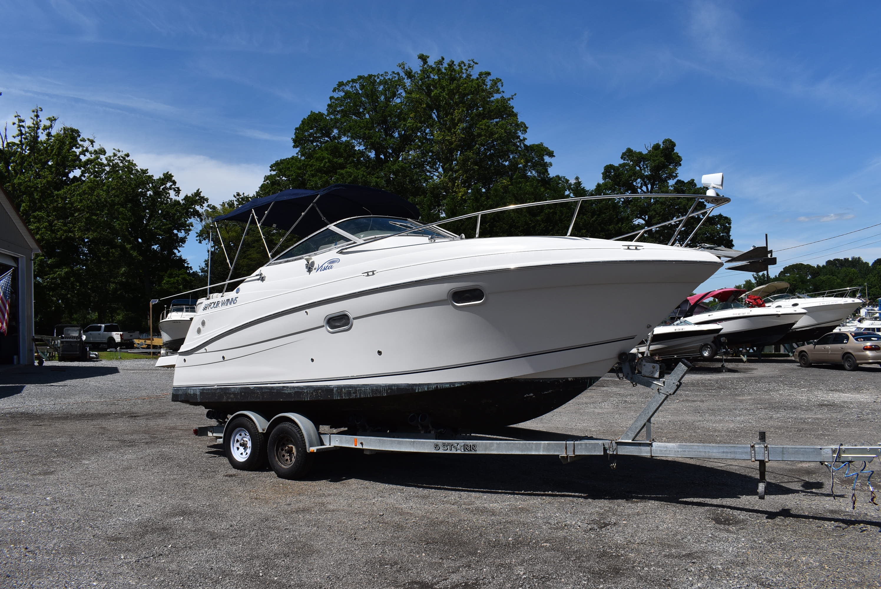 Photo of 2003 Four Winns 248 Vista