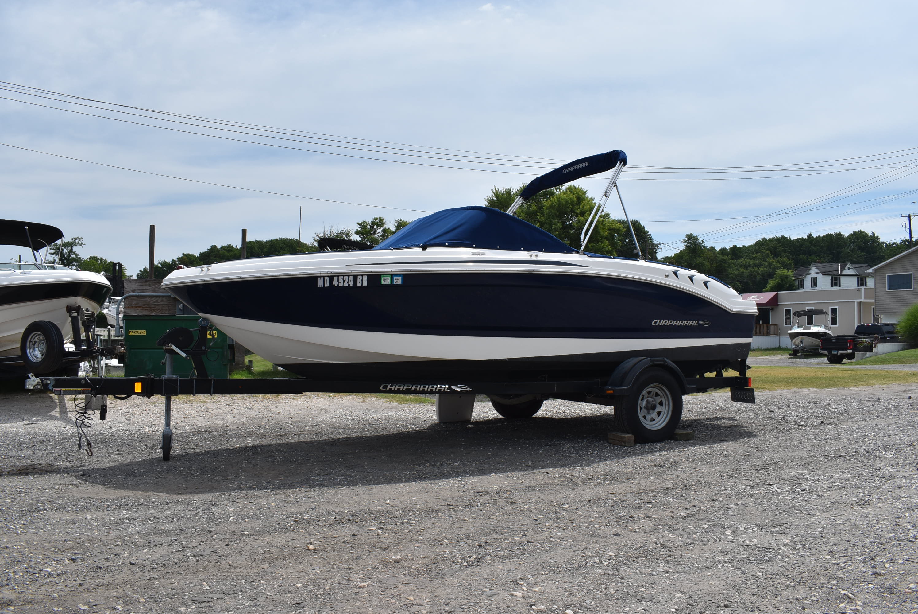 Photo of 2015 Chaparral 19 Deluxe H20