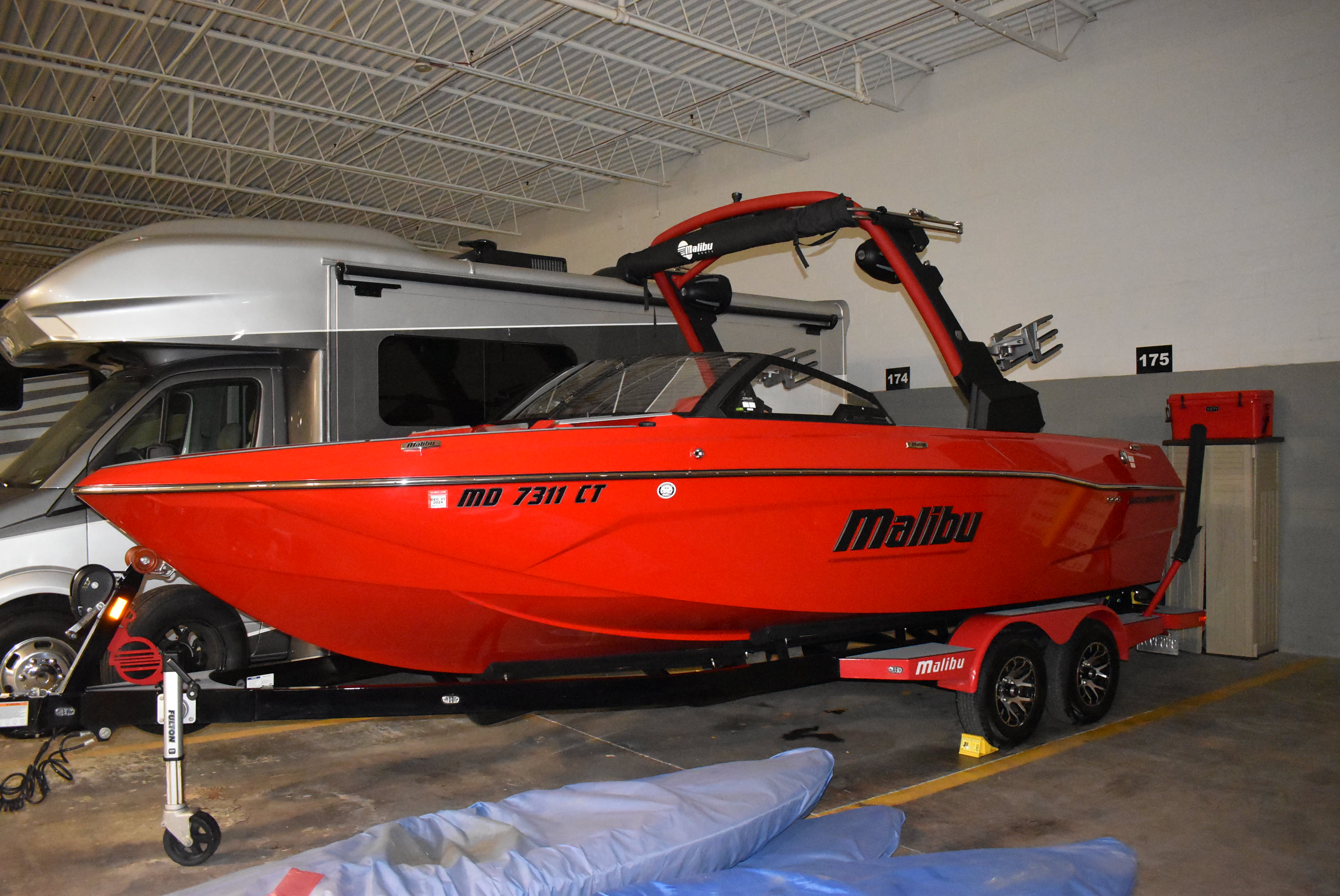 Photo of 2022 Malibu 23 LSV