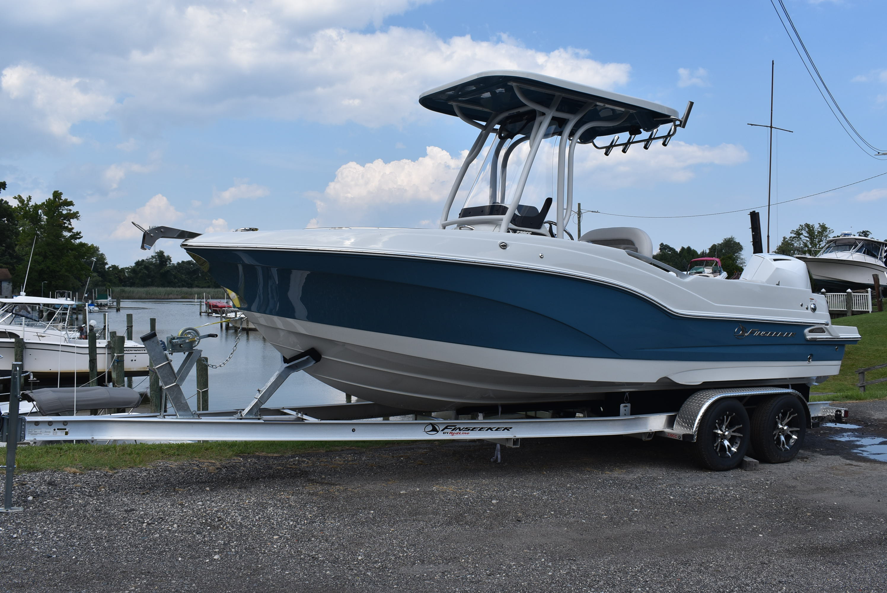 Photo of 2023 Finseeker 230