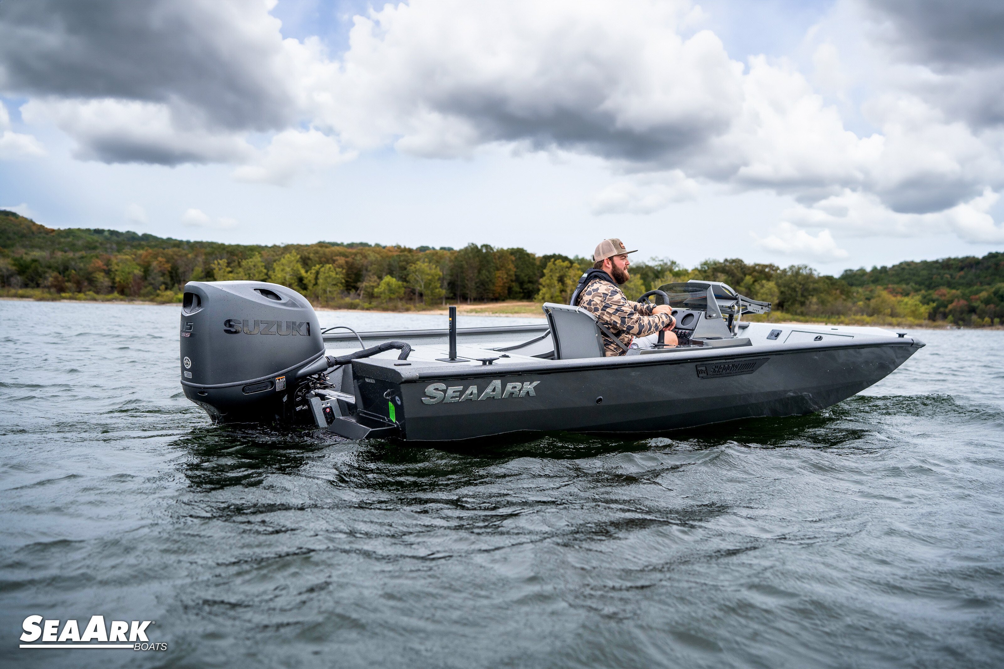 Photo of 2025 SeaArk Shadow 19V