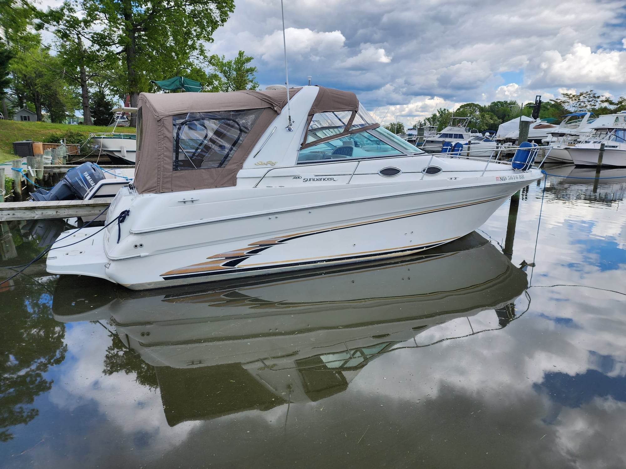 Photo of 1997 Sea Ray 290 Sundancer