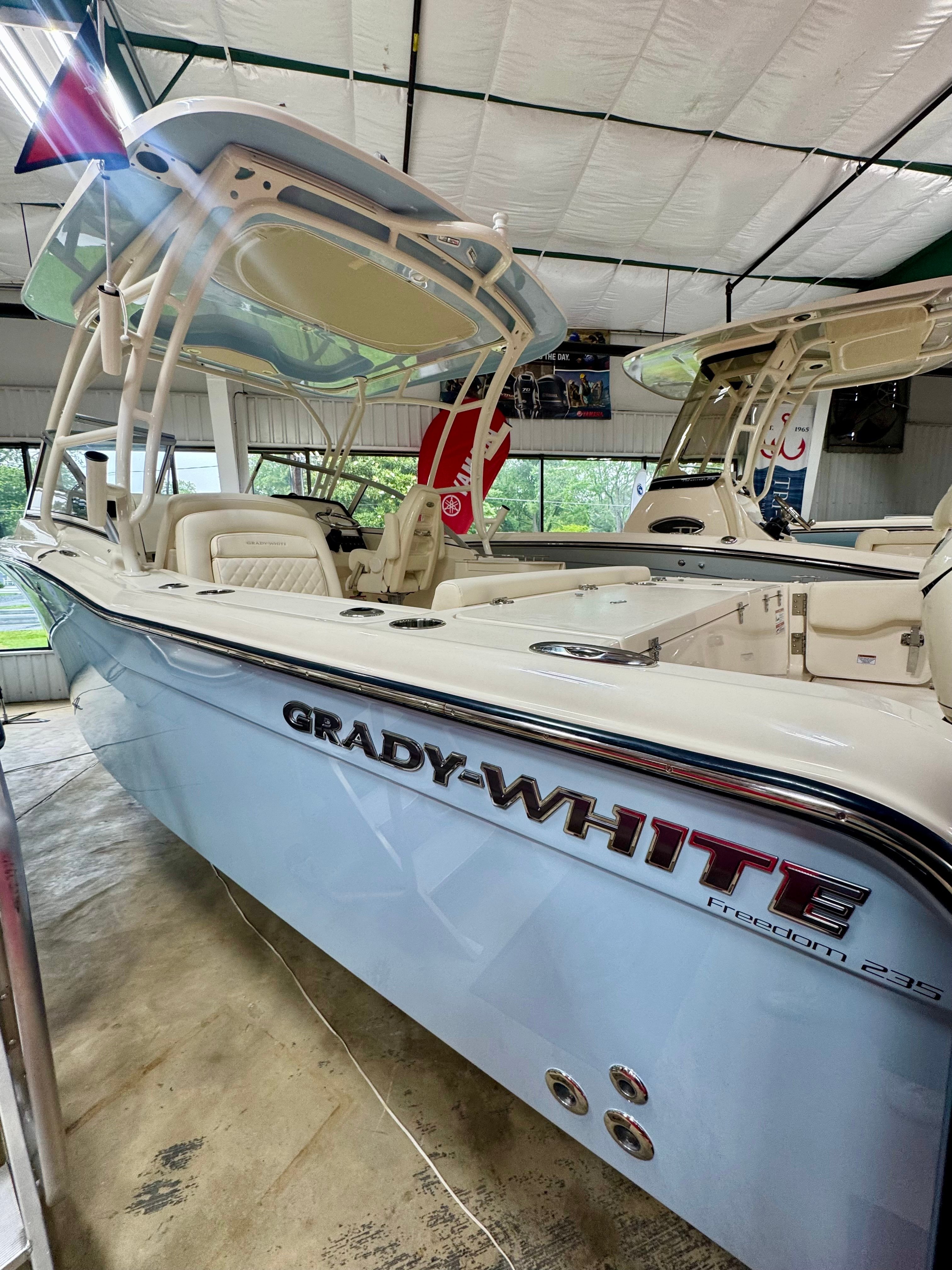 Photo of 2025 Grady-White 235 