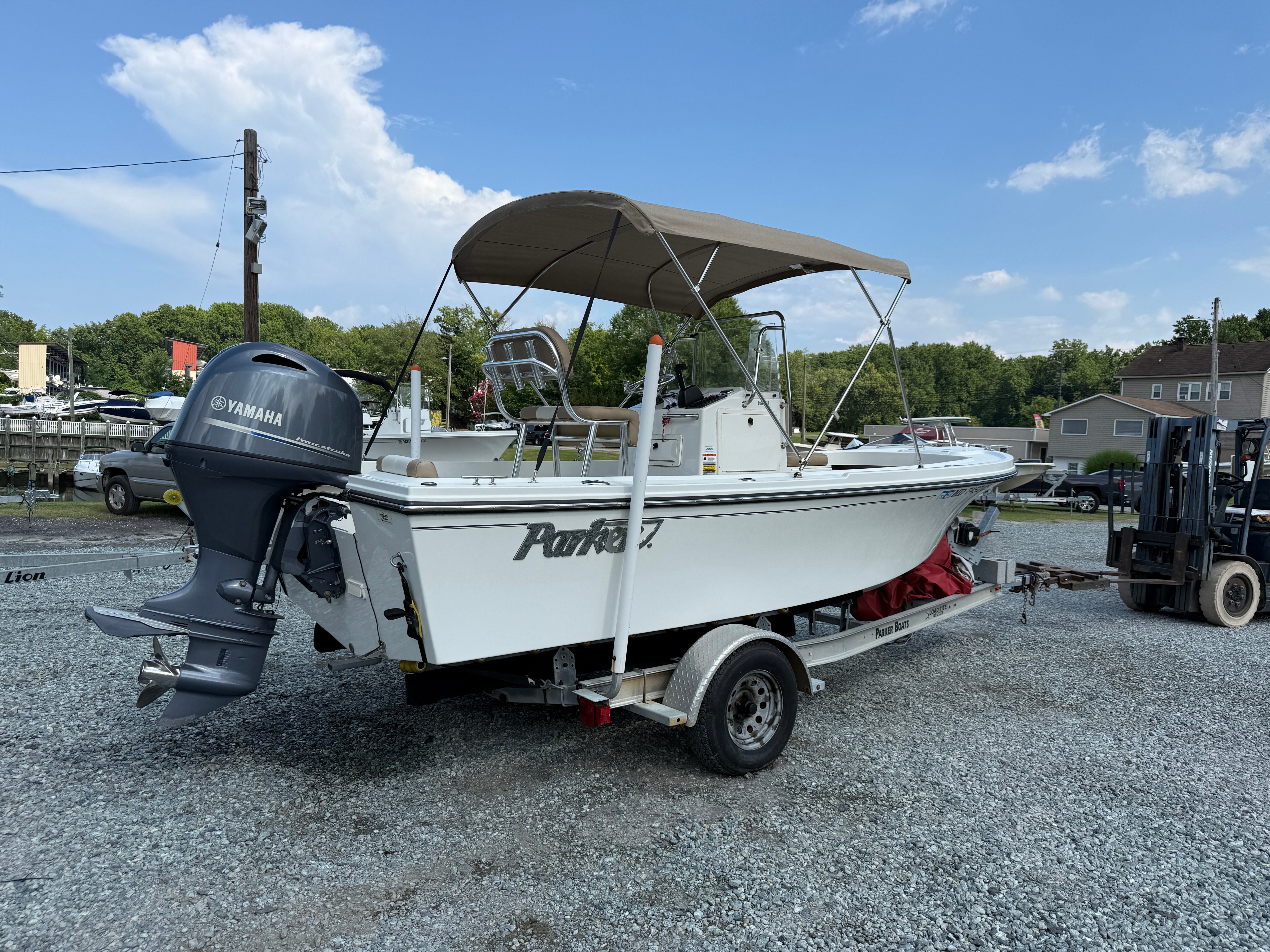 Photo of 2018 Parker 1801