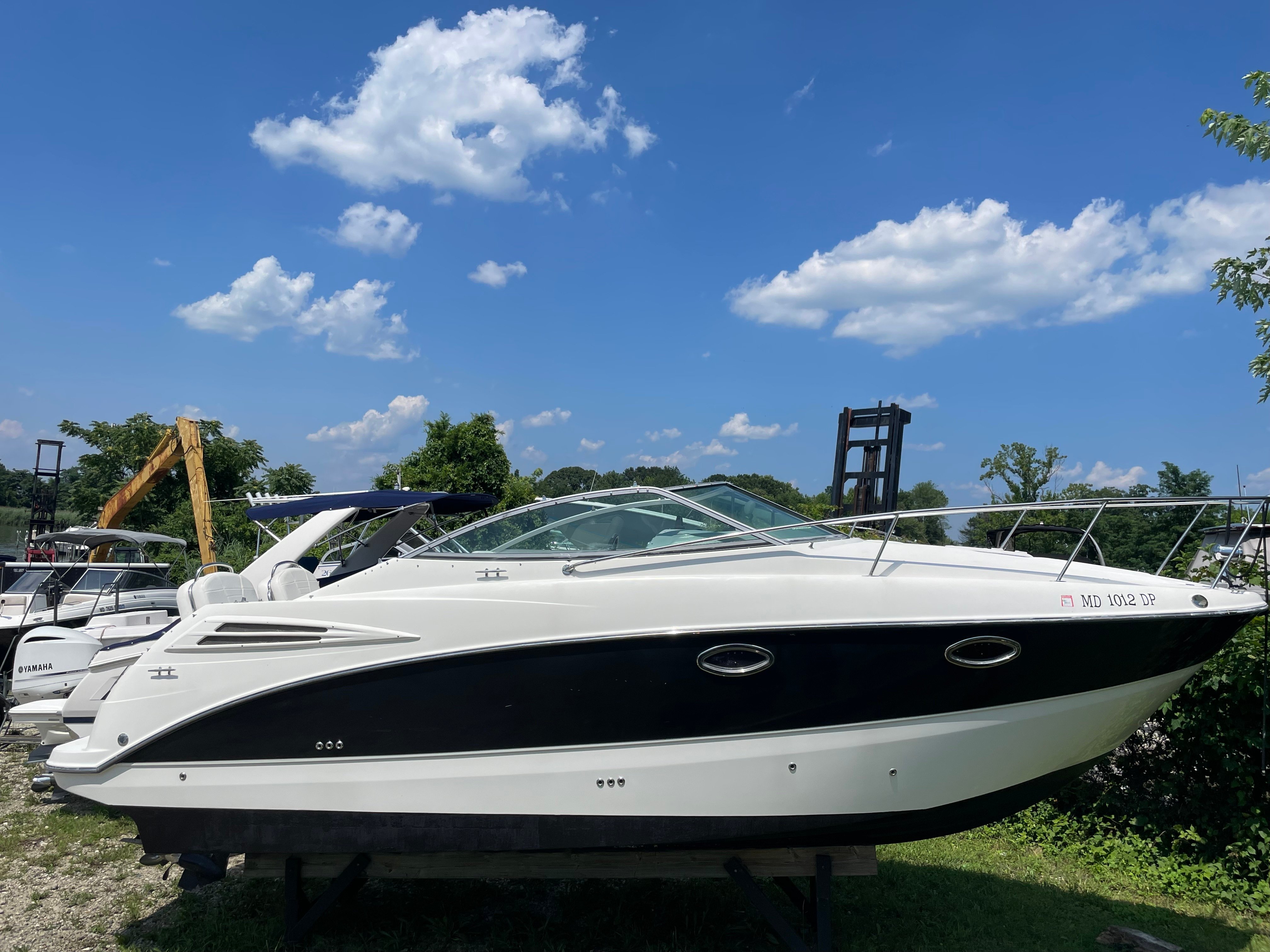 Photo of 2011 Maxum 2600 SE