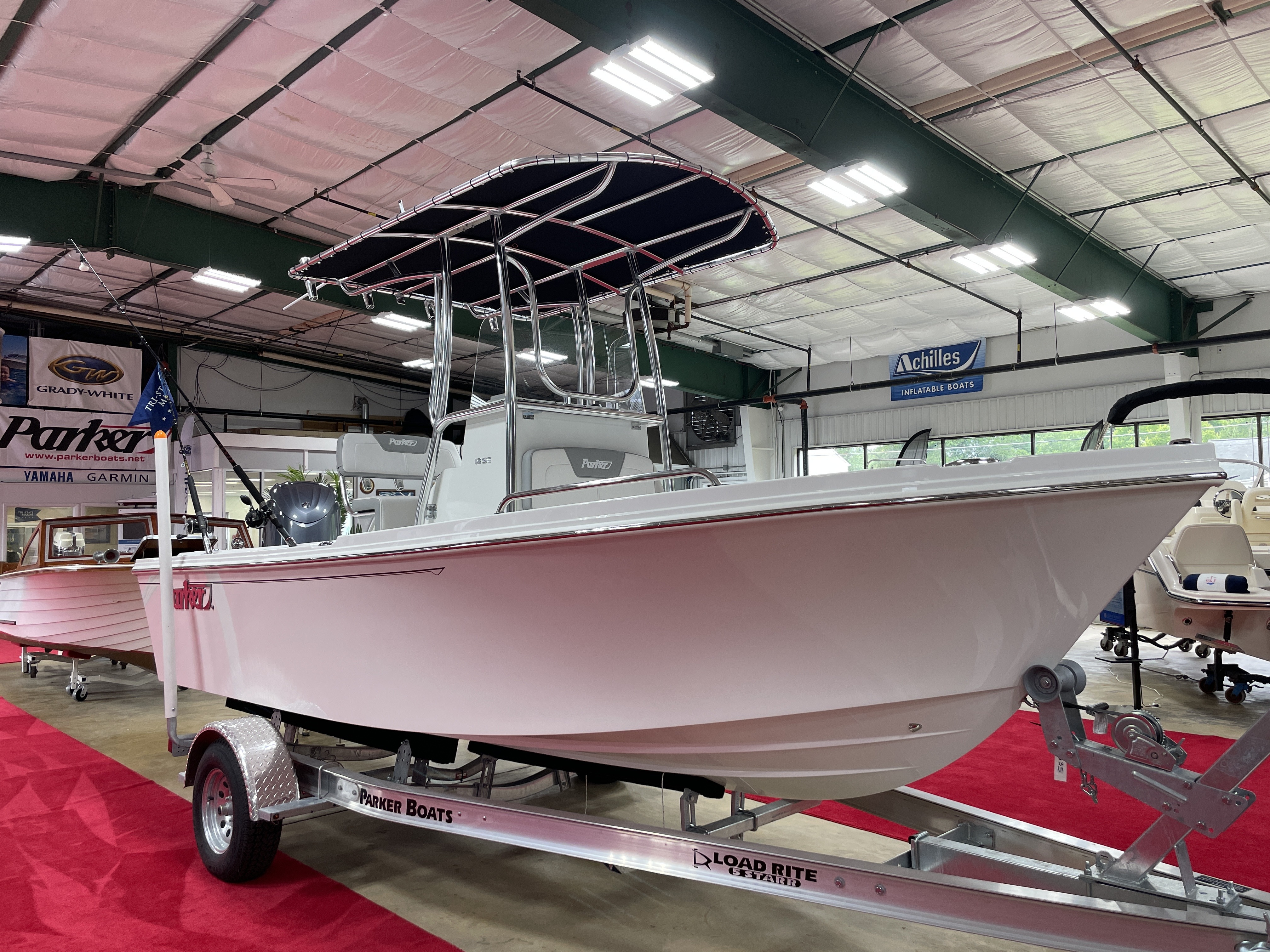 Photo of 2025 Parker 18 SE